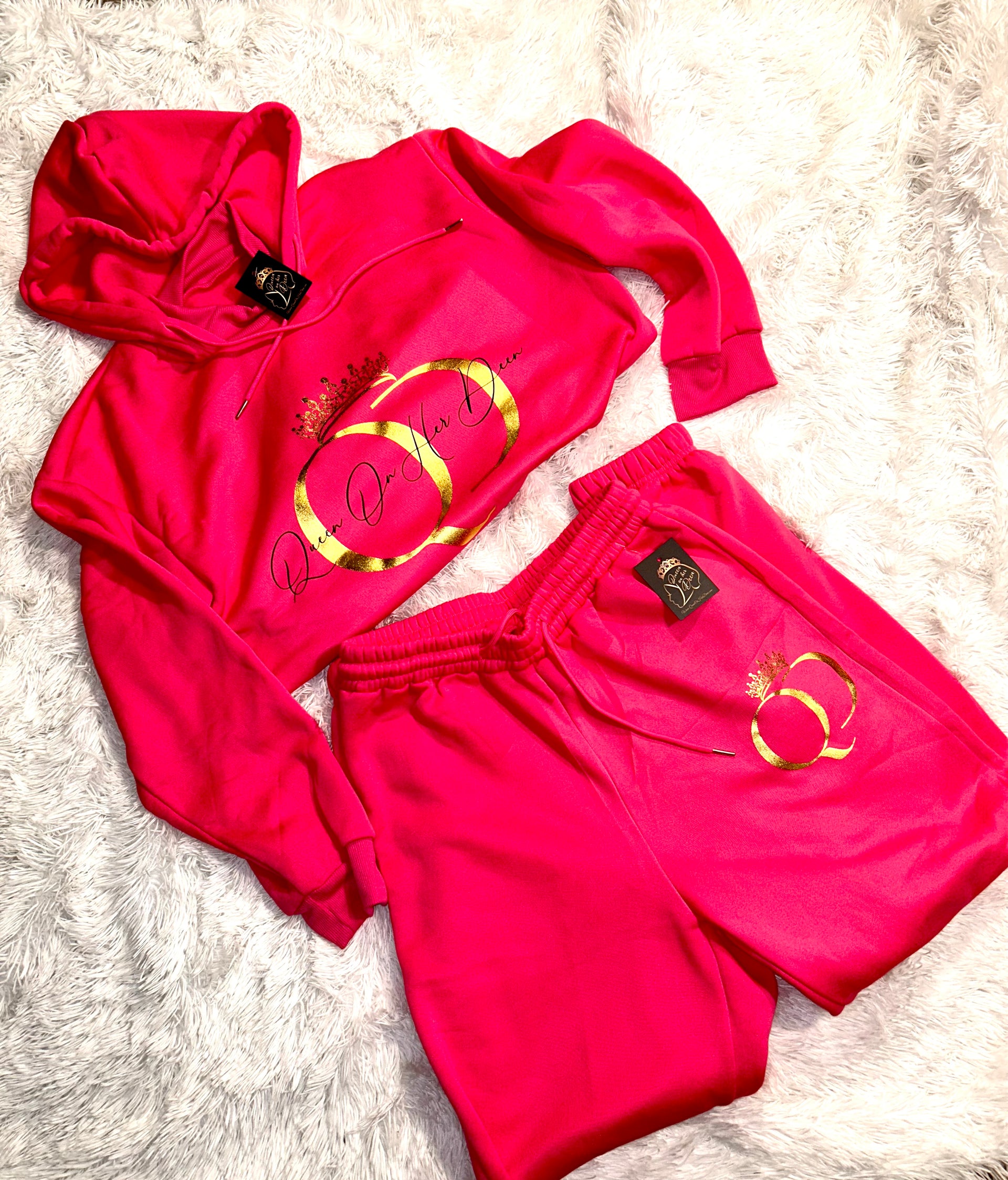 QD Hot Pink Sweatsuit – Queen On Her Deen